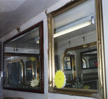 Collection of mirrors
